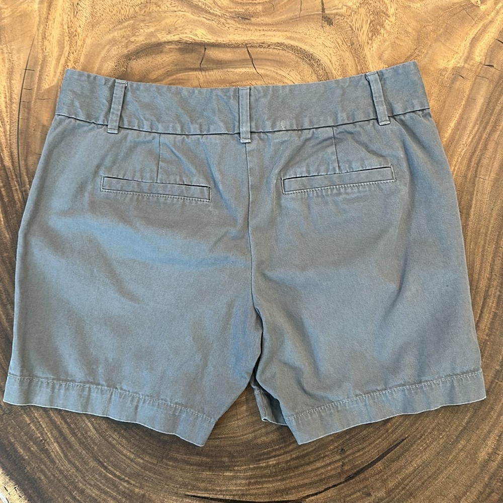 LOFT Gray The Riviera Short - Picture 5 of 10